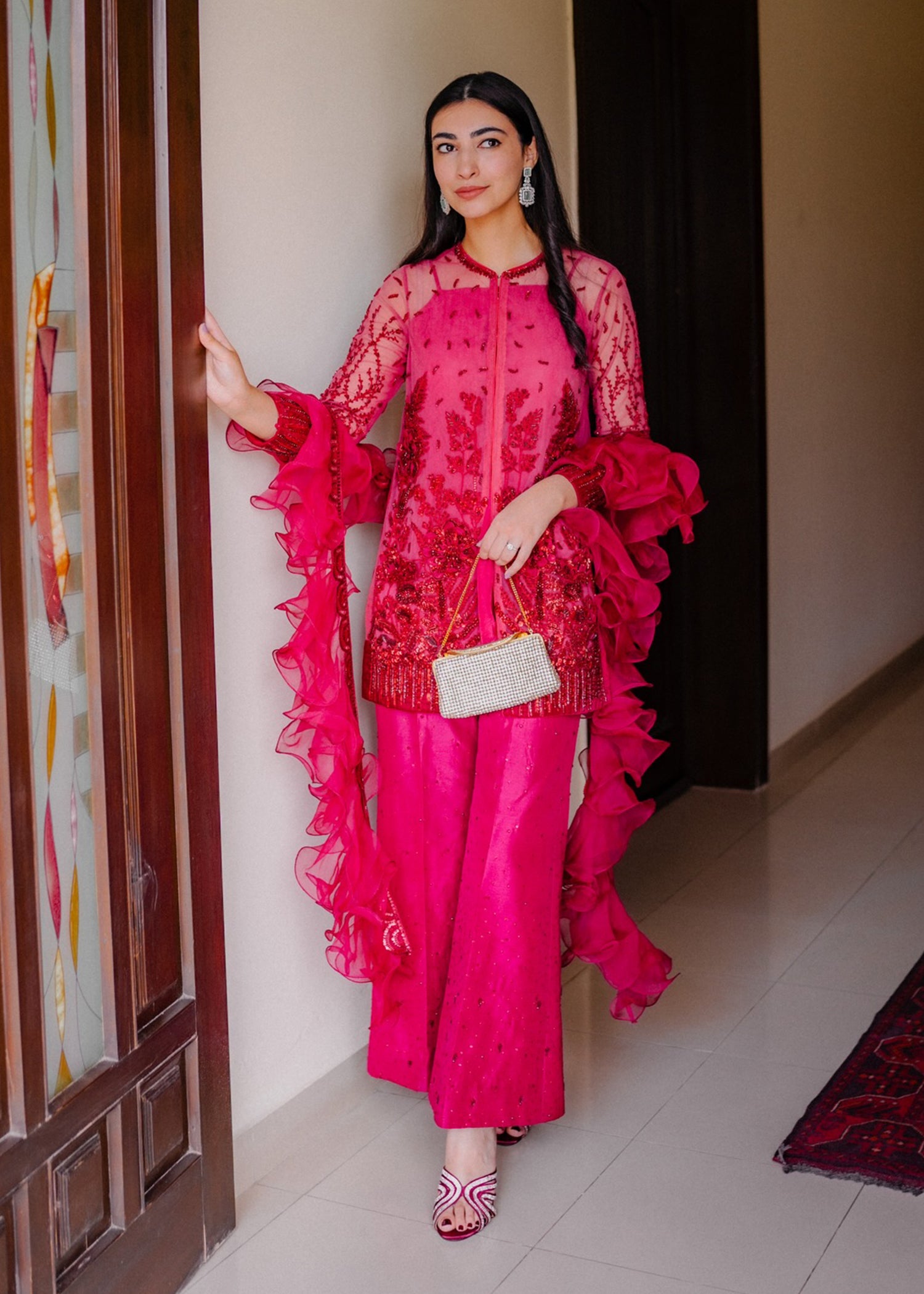 Rose - Amina Sultan